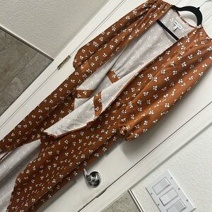 Very relax and wear it with cowboy pants comfortable material